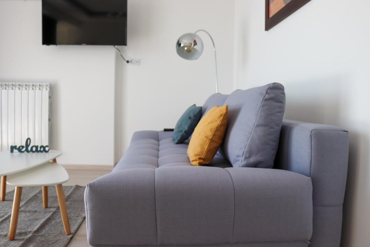 Azure Sea Apartments - Bychoice مامايا المظهر الخارجي الصورة