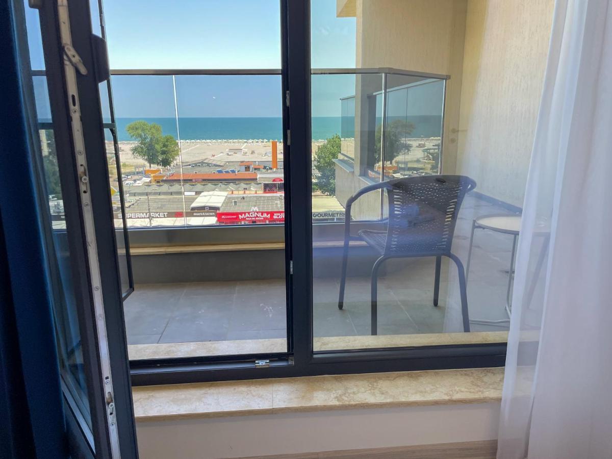 Azure Sea Apartments - Bychoice مامايا المظهر الخارجي الصورة