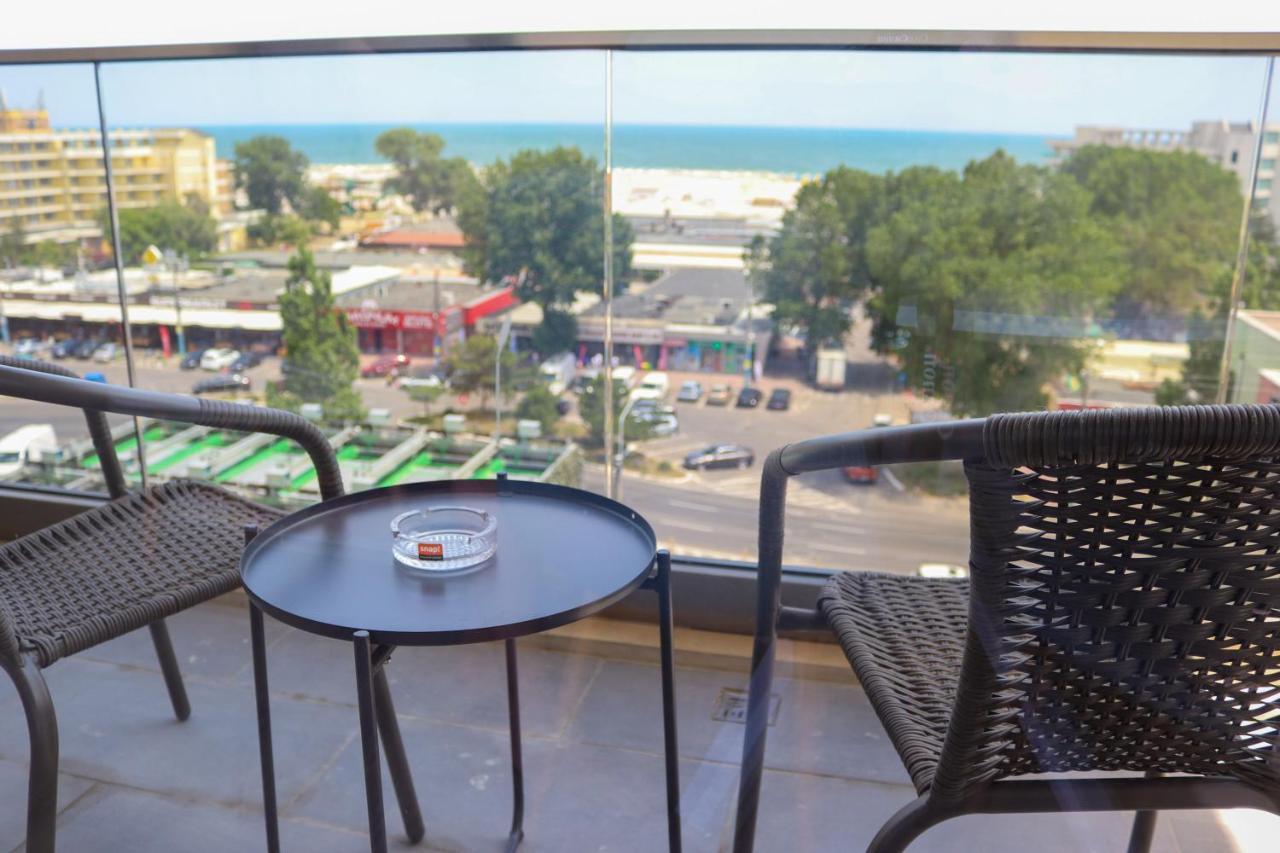Azure Sea Apartments - Bychoice مامايا المظهر الخارجي الصورة