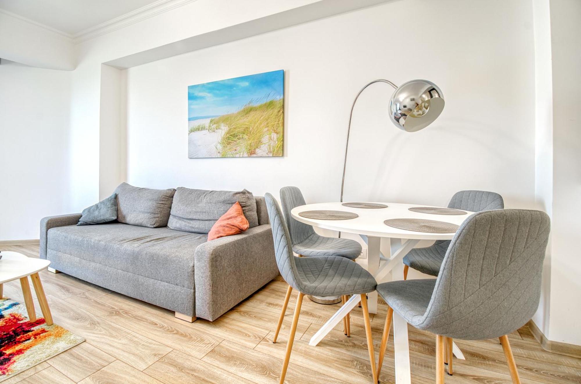 Azure Sea Apartments - Bychoice مامايا المظهر الخارجي الصورة