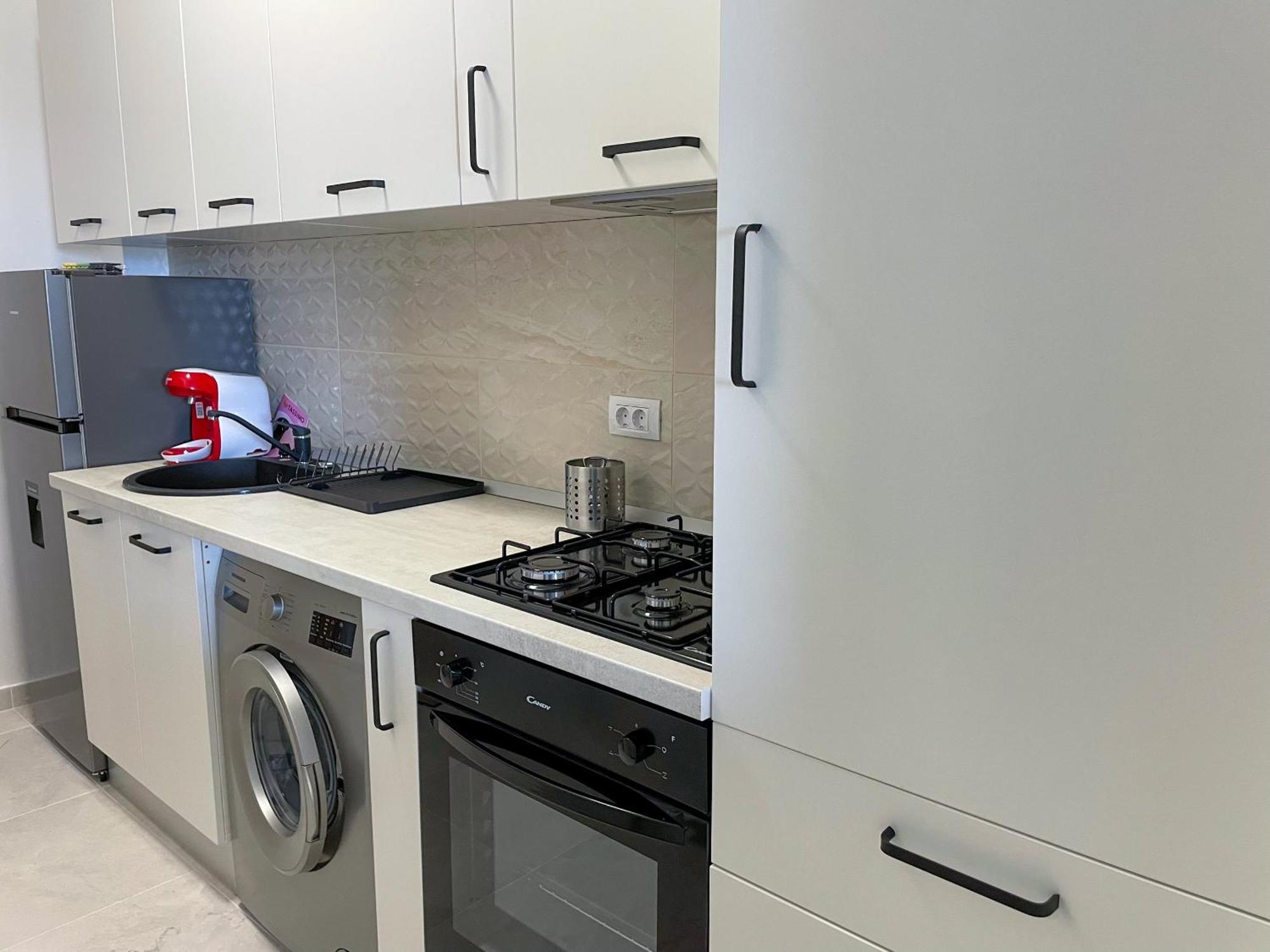 Azure Sea Apartments - Bychoice مامايا الغرفة الصورة
