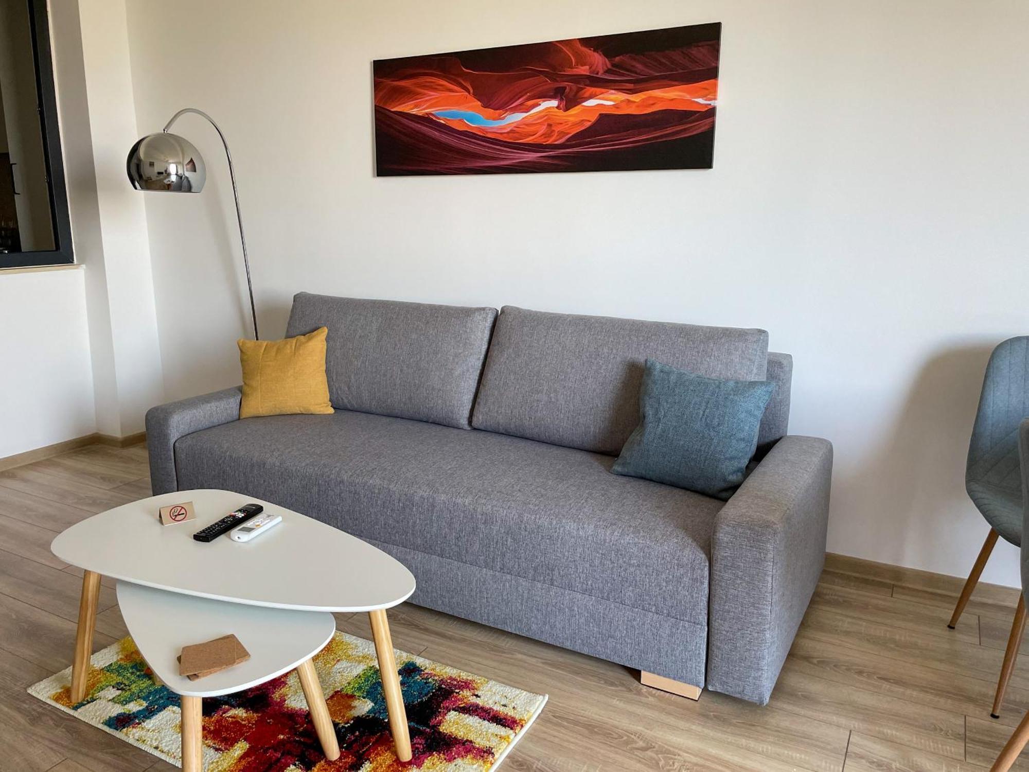 Azure Sea Apartments - Bychoice مامايا الغرفة الصورة