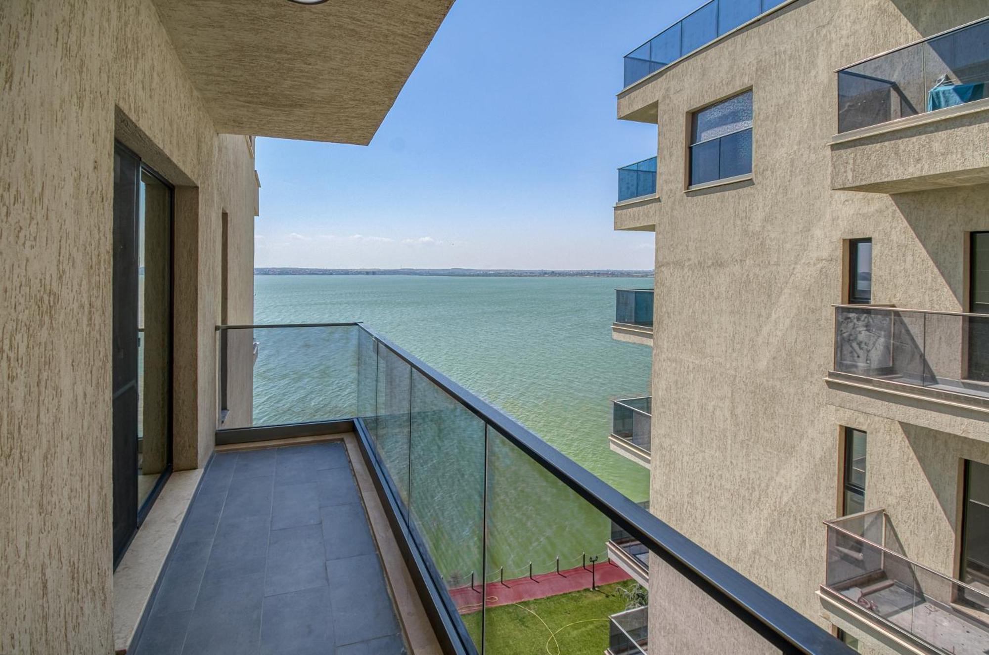 Azure Sea Apartments - Bychoice مامايا المظهر الخارجي الصورة